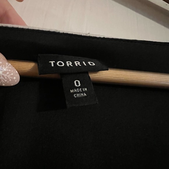 Torrid, black and white striped midi dress size 0 - Picture 3 of 4